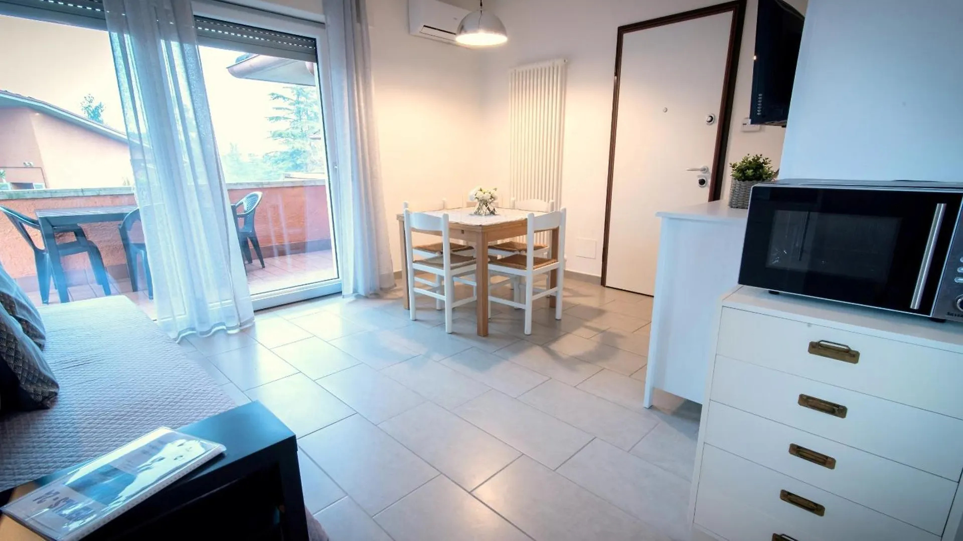 Zu - Casa Carla - Ol Apartment Peschiera del Garda