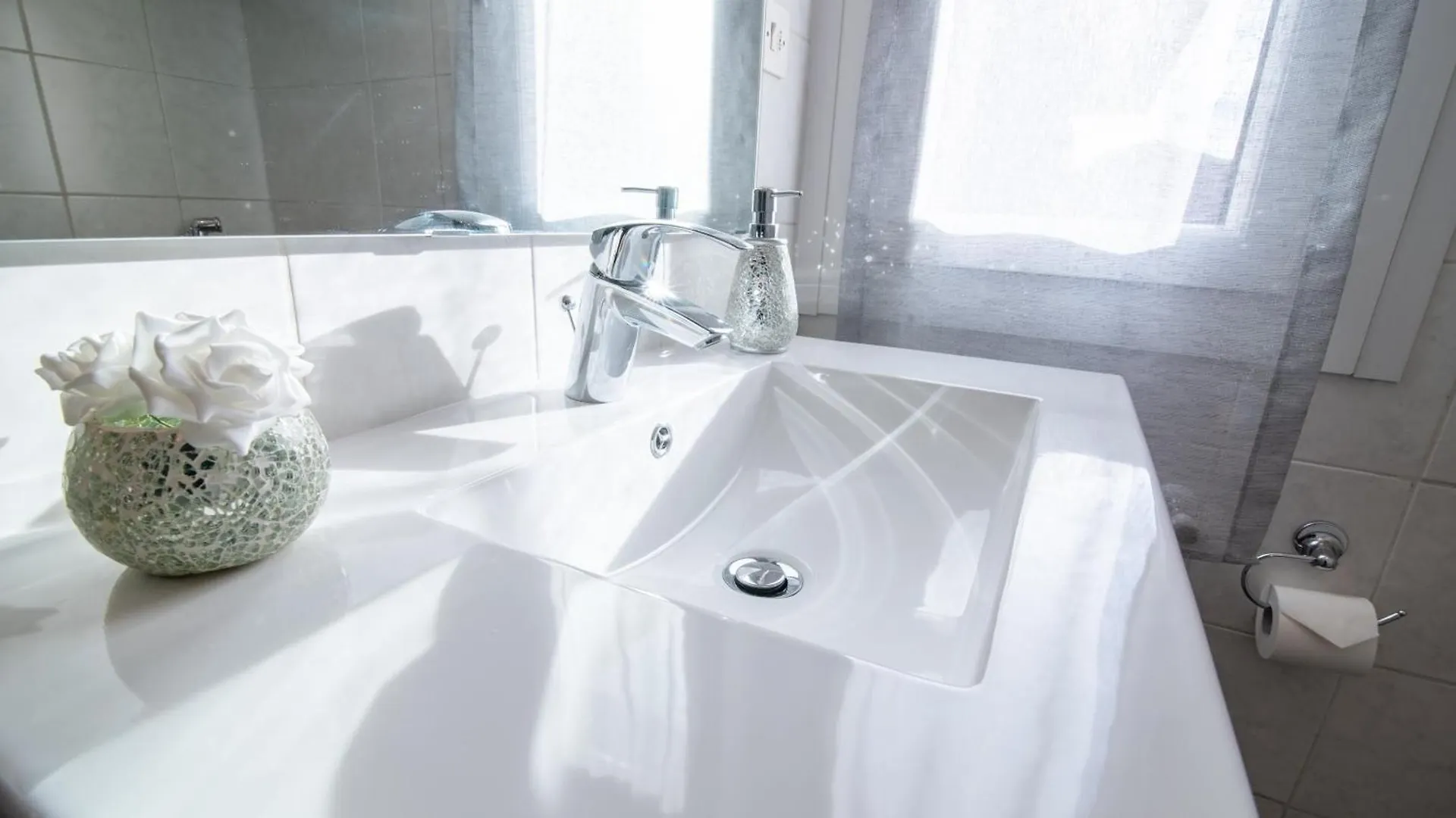 Zu - Casa Carla - Ol Apartment Peschiera del Garda